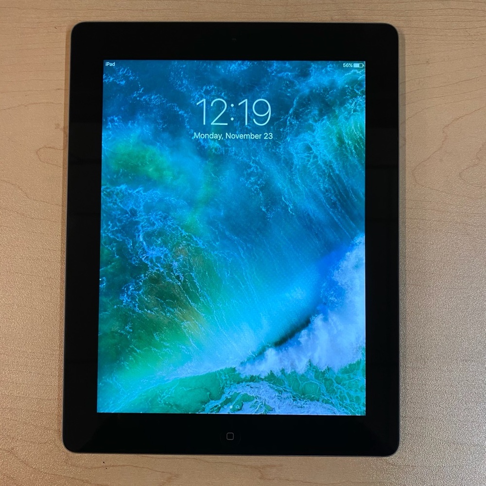 Apple iPad 16gb - Black